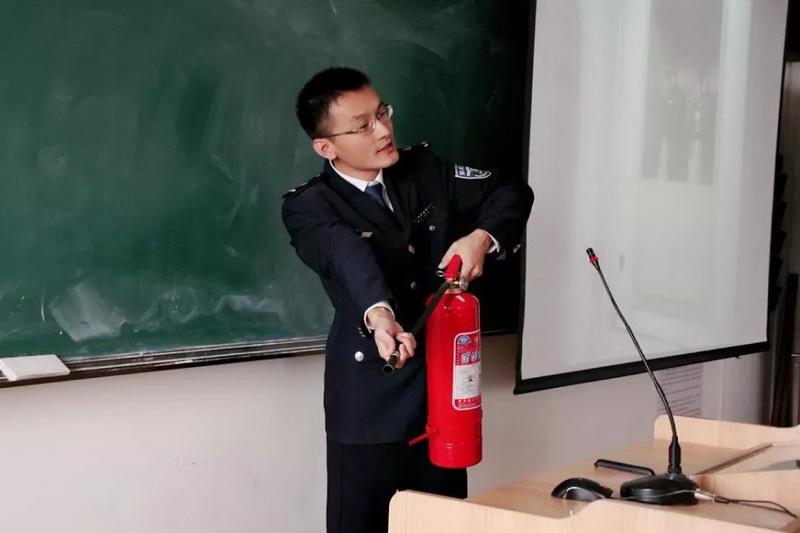 微信图片_20181201232700.jpg 微信图片_20181201232700.jpg